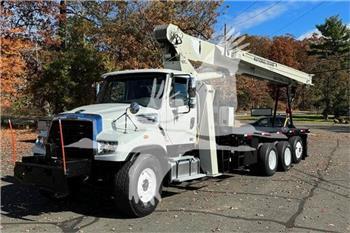Freightliner 114SD
