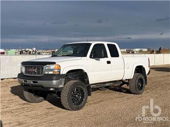 GMC SIERRA 2500