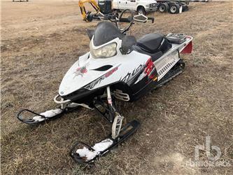 Polaris 800