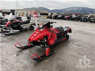 Polaris CROSSOVER 850
