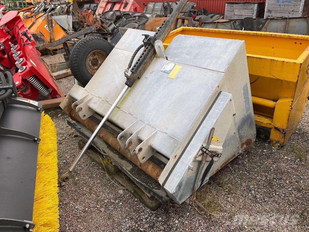Fjärås 1000/1500 hyd. driven sandspridare Sand- och saltspridare