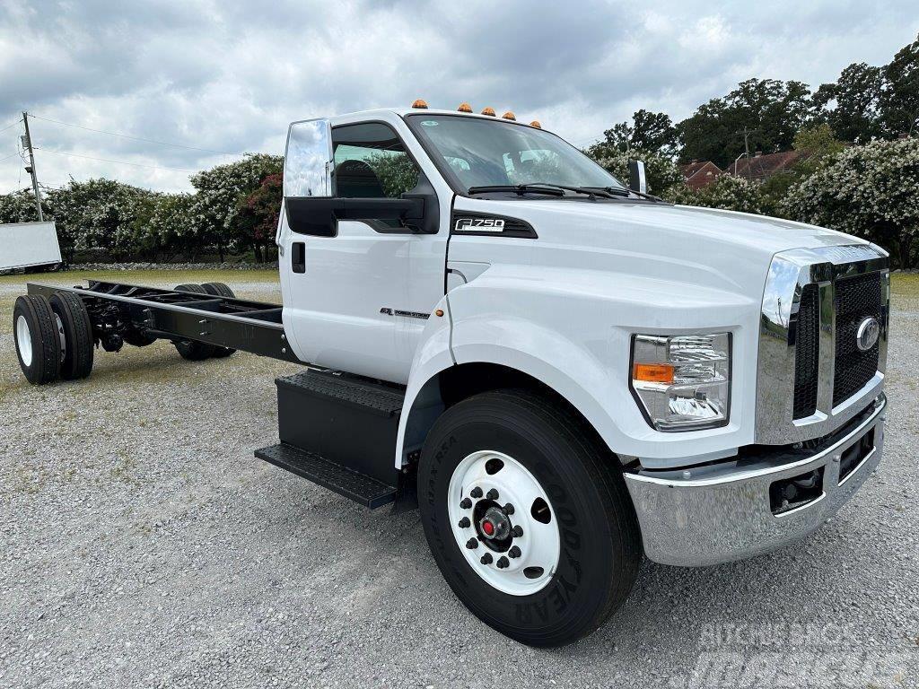 Ford F-750 Chassier