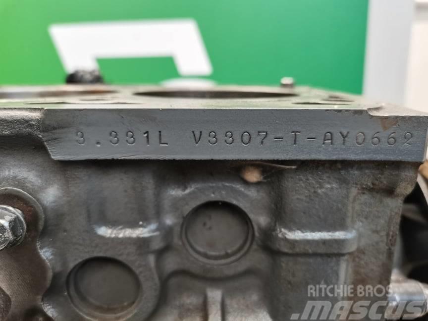 Manitou MLT 625-75H engine Kubota V3007} Motorer