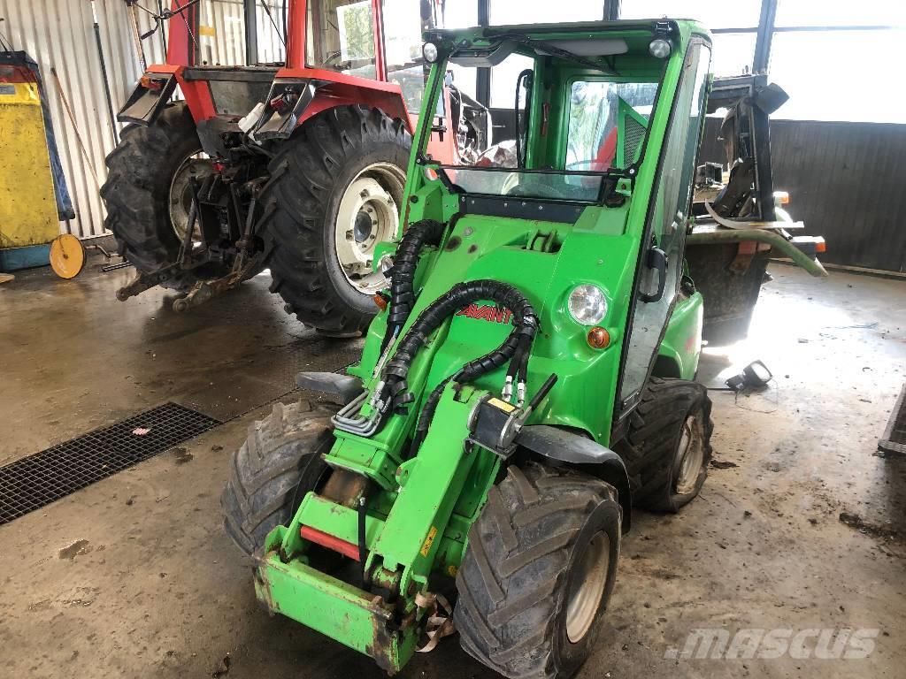 Avant 640 Dismantled: only spare parts Redskapsbärare för lantbruk