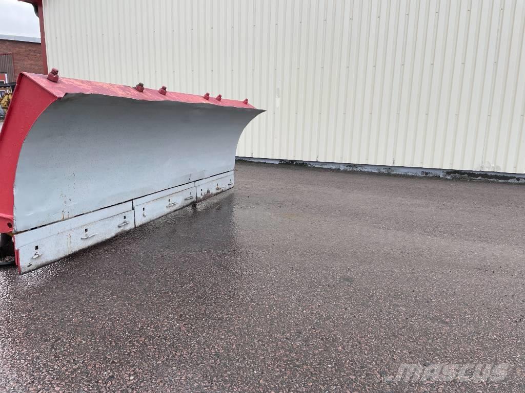 Vreten Diagonalblad 240 Snöblad och plogar