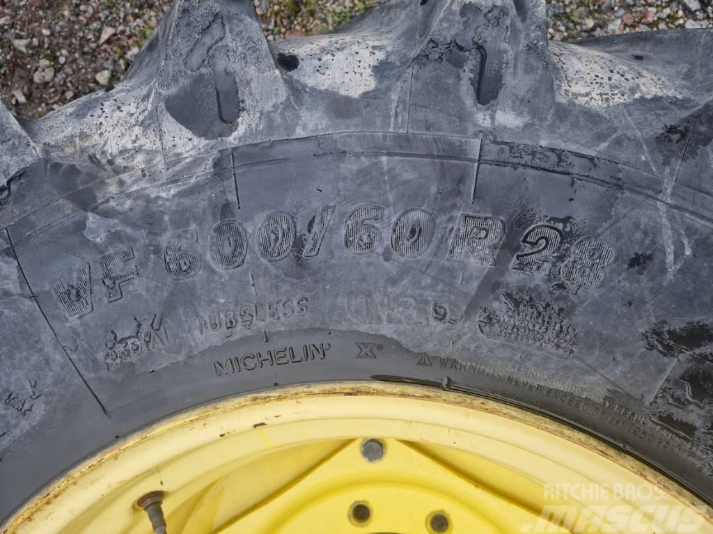 Michelin XeobBIB Däck, hjul och fälgar