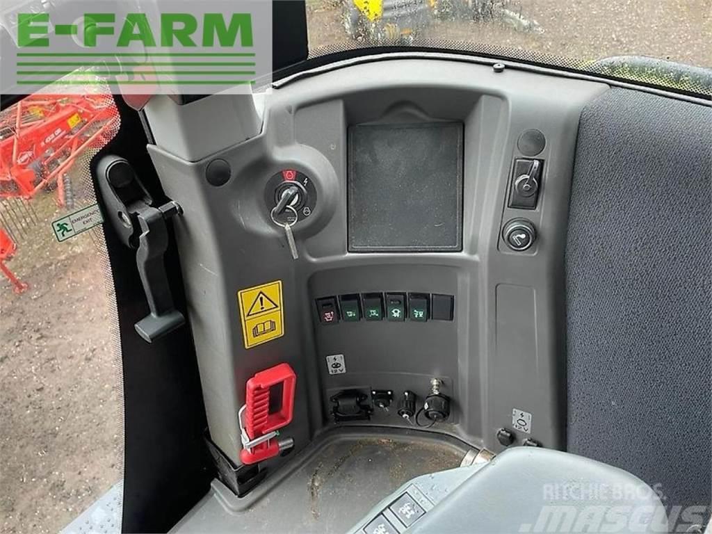 CLAAS xerion 4200 trac vc TRAC VC Tractors