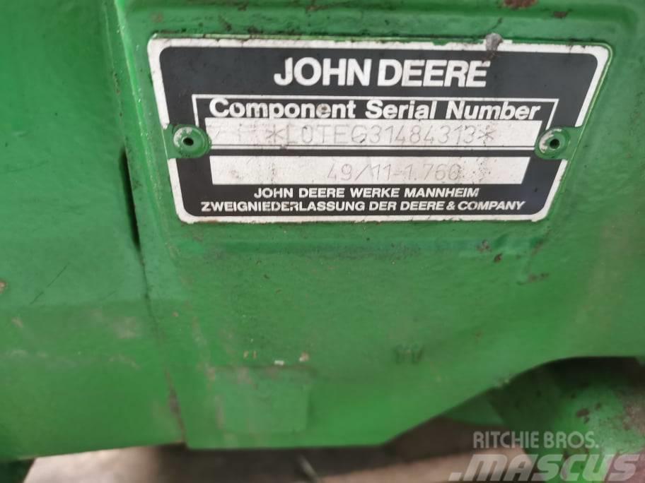 John Deere rear differential 6220 {L166526} Växellåda