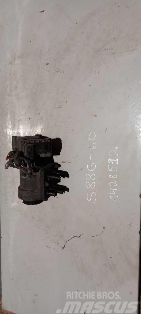 Scania R144.530 brake main valve 1428512 Bromsar