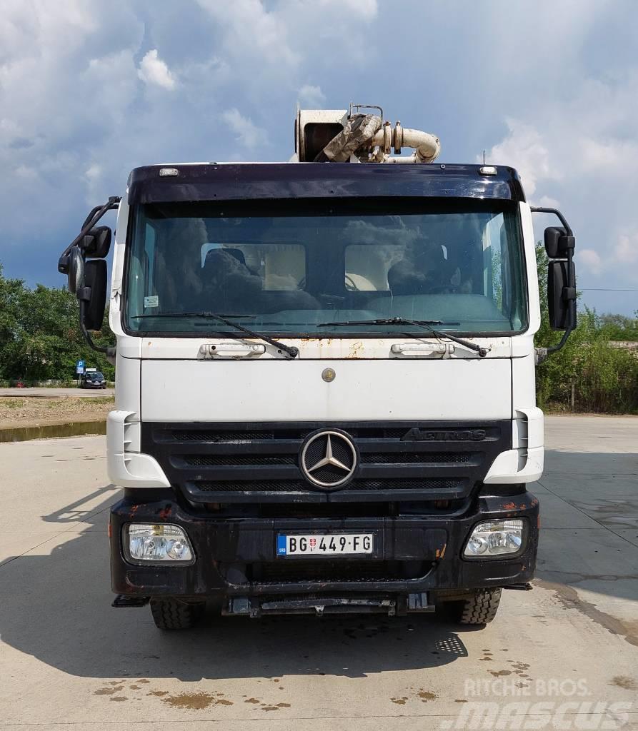 Mercedes-Benz Actros 3241 CIFA 41-4 M Lastbilar med betongpump