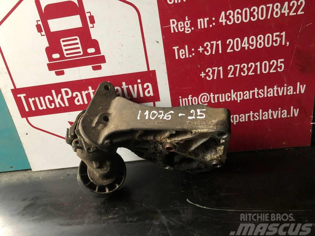 Iveco Daily 35C15 Alternator bracket 504115732 Motorer
