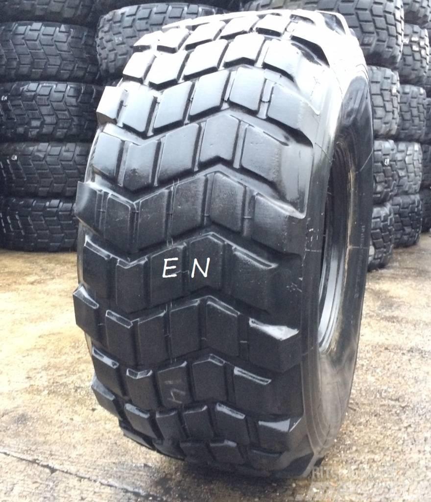 Michelin 525/65R20.5 XS - USED EN 80% Däck, hjul och fälgar