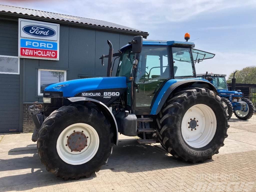 New Holland 8560 8560 RC Traktorer