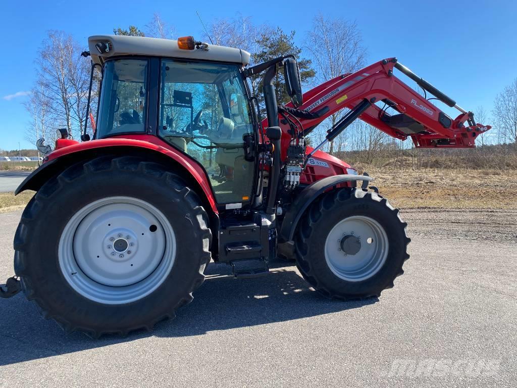 Massey Ferguson 5713 Traktorer
