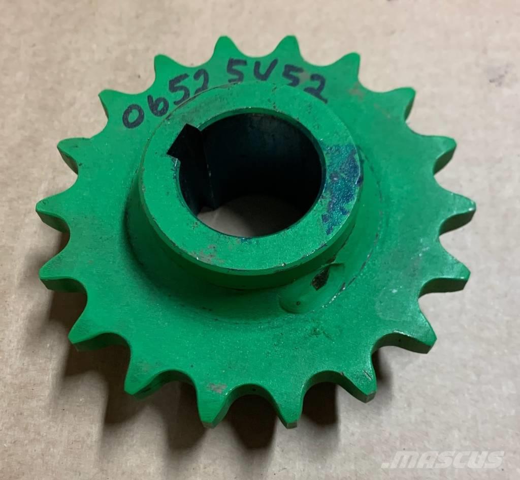 Deutz-Fahr Chain wheel Z18 06525452, 6525452, 0652 5452 Band, kedjor och underreden