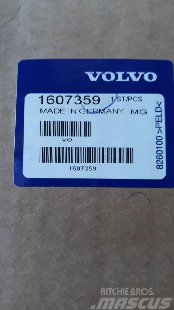 Volvo STEERING WHEEL 1607359 Hytter och interiör