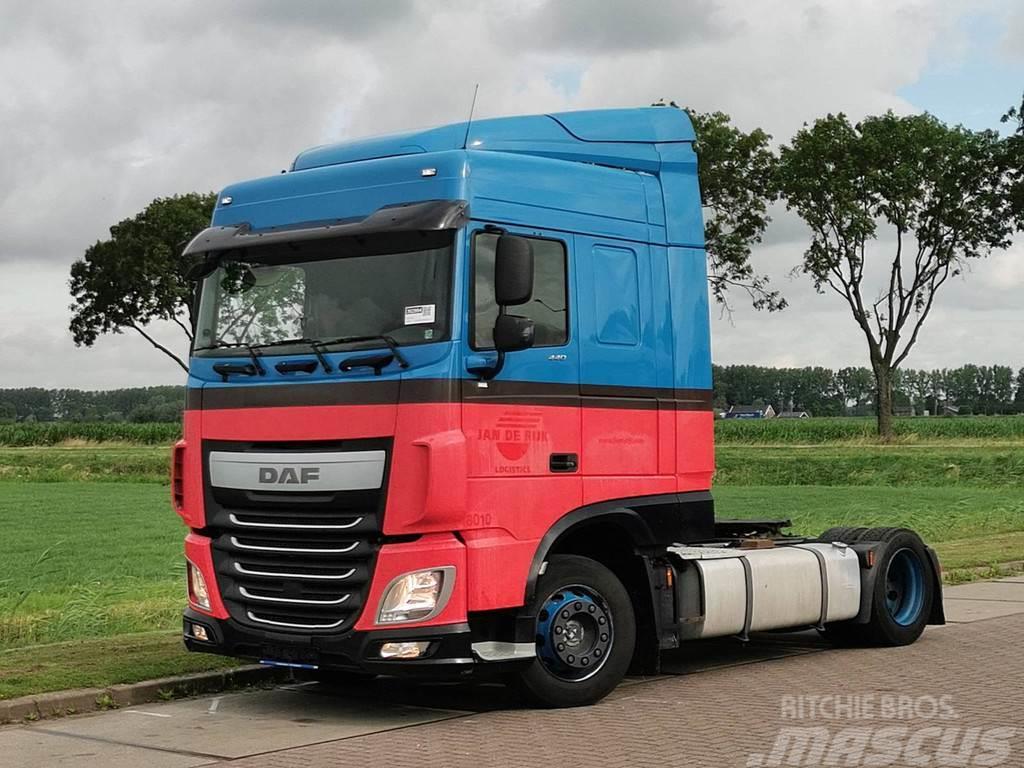 DAF XF 440 spacecab Tractor Units