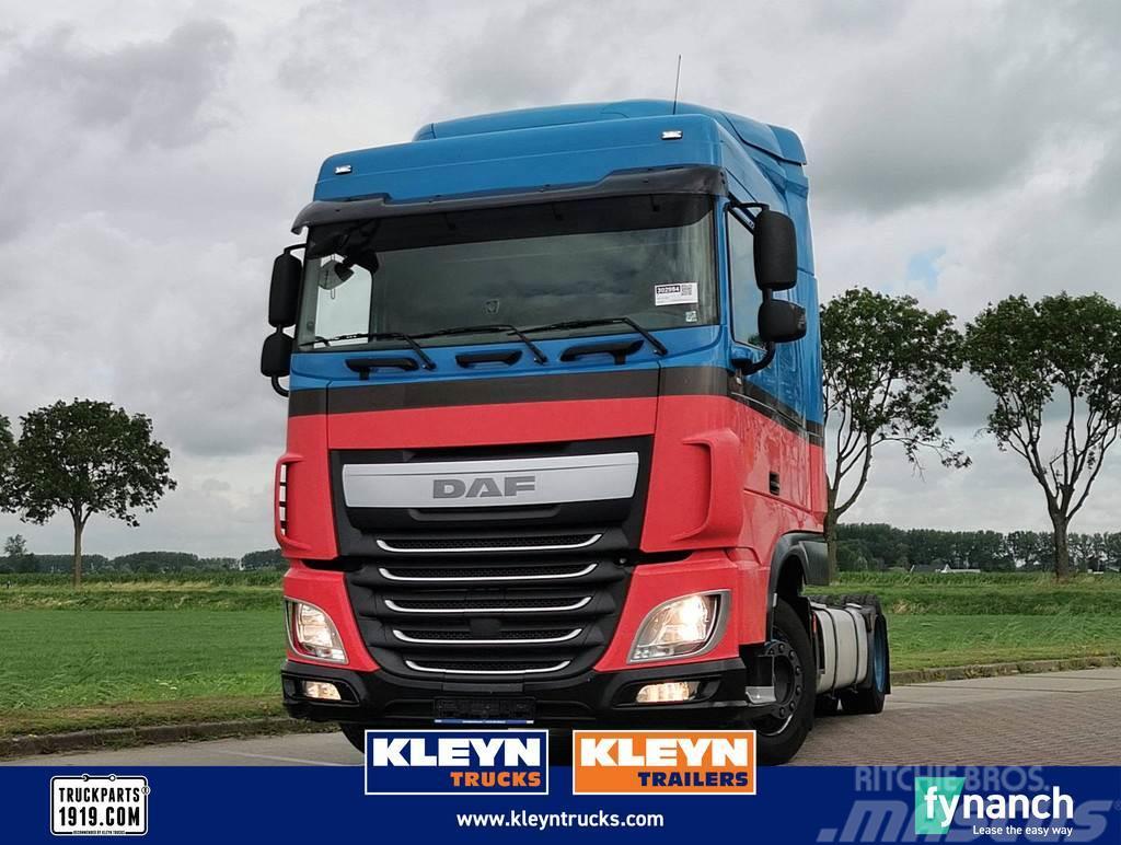 DAF XF 440 spacecab Tractor Units