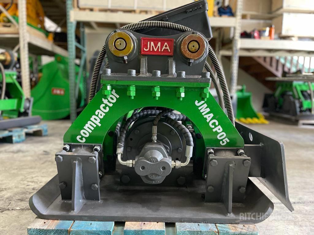 JM Attachments Plate Compactor for Kubota KX75, KX040 Markvibratorer