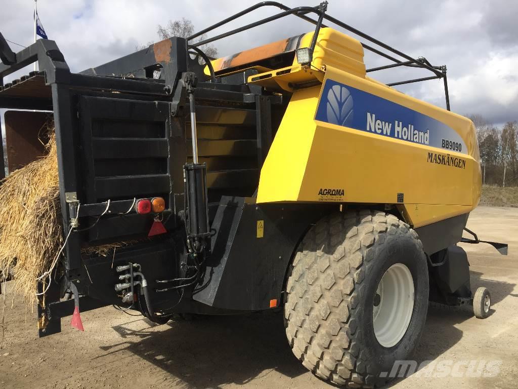 New Holland BB9090 Damaged / Skadad Fyrkantspressar