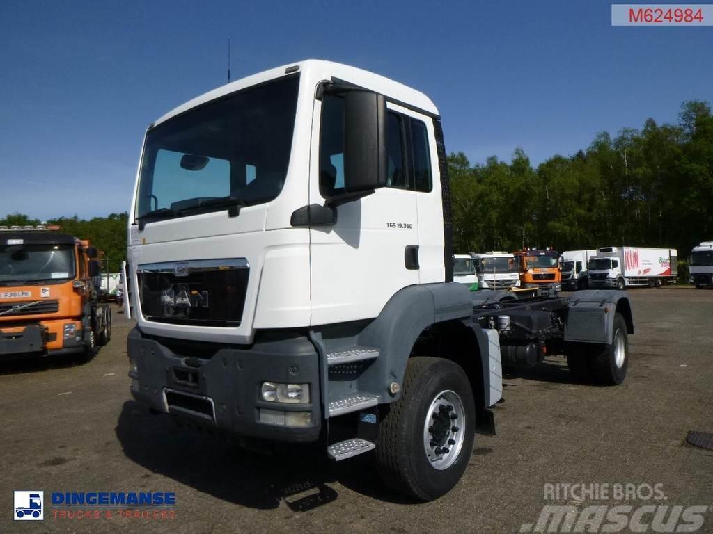 MAN TGS 19.360 4X2 BBS manual Euro 2 chassis + PTO Chassier