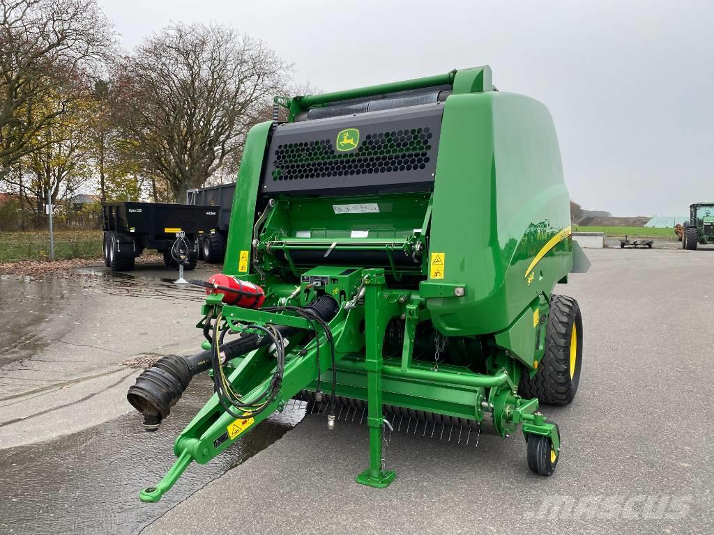 John Deere 990 RB MaxiCut Rundbalspressar