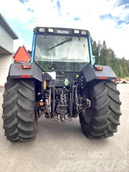 Valtra 8150 HT Traktorer