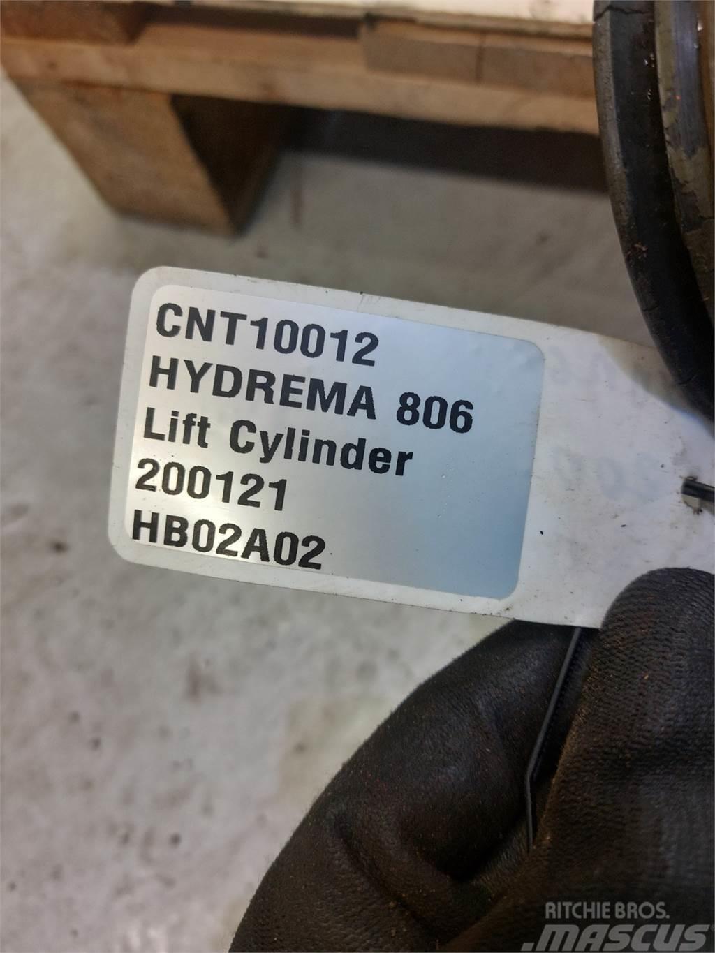 Hydrema 806 Backhoes