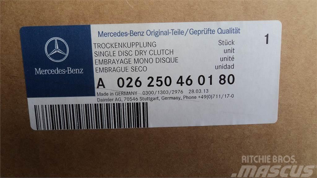 Mercedes-Benz EMBREAGEM MB A0242507401080 Övriga
