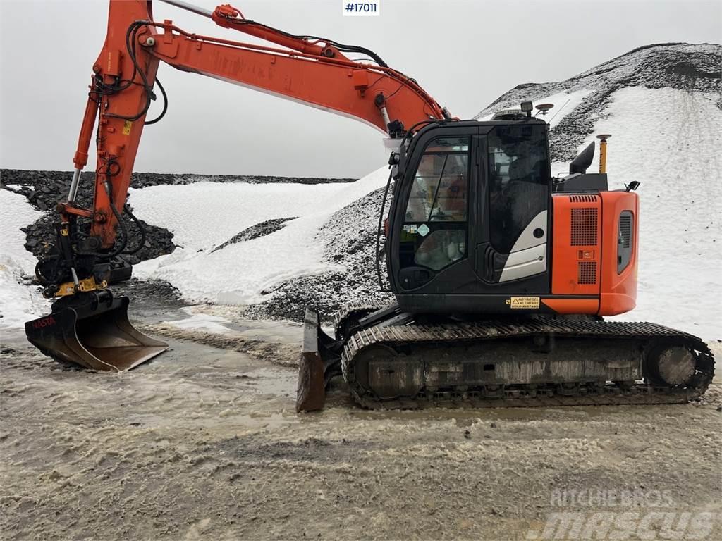 Hitachi ZX135us-6 excavator w/ gps, digging bucket, cleani Bandgrävare
