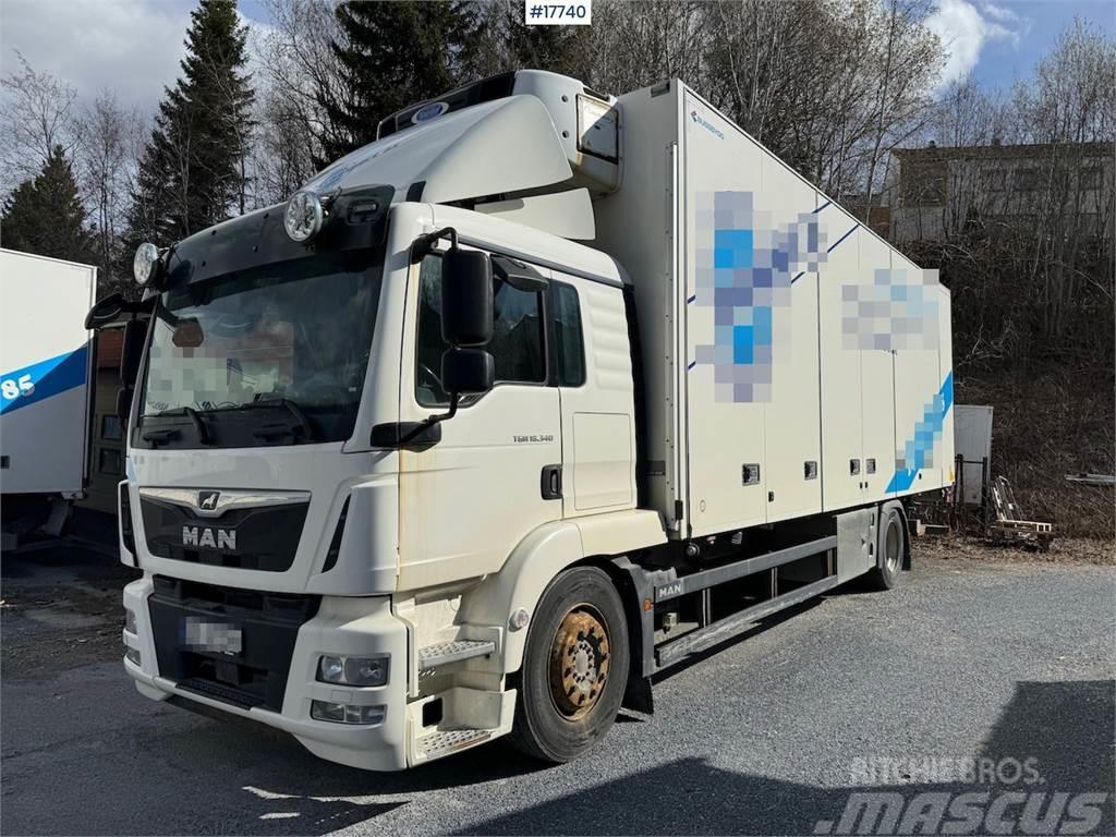 MAN TGM 18.340 4x2 box truck w/ Factory new engine. Fu Skåpbilar