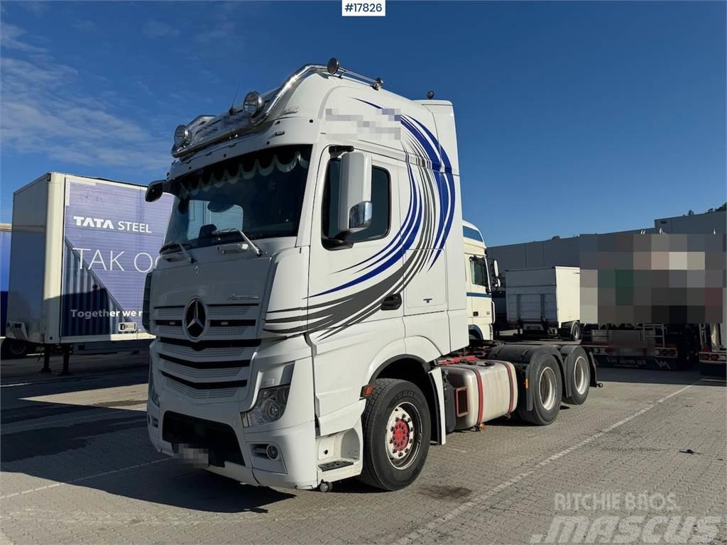 Mercedes-Benz Actros 6x2 tow truck w/ hydraulics WATCH VIDEO Dragbilar