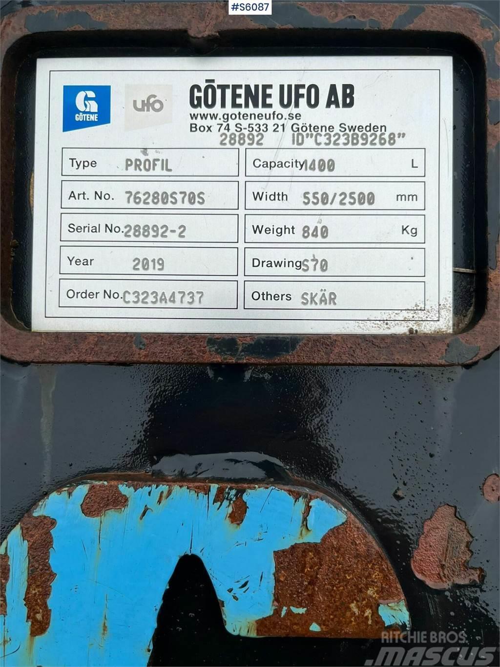 Götene UFO S70 Profile bucket Skopor