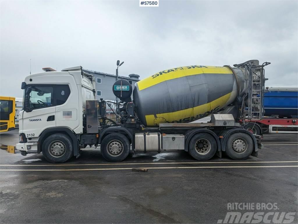 Scania G450 8x2 Concrete truck with chute Cementbil