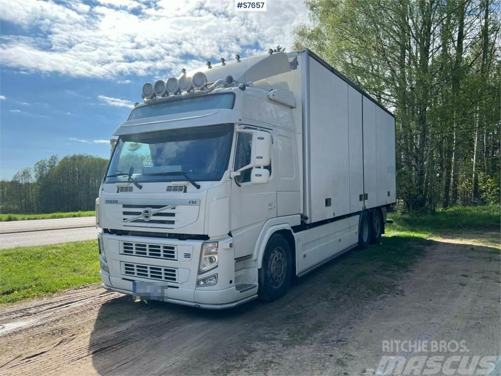 Volvo FM 6x2 Box truck with openable left side and tail  Skåpbilar