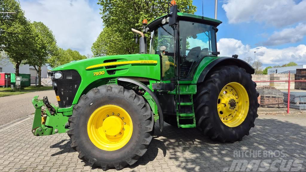 John Deere 7930 Premium Traktorer