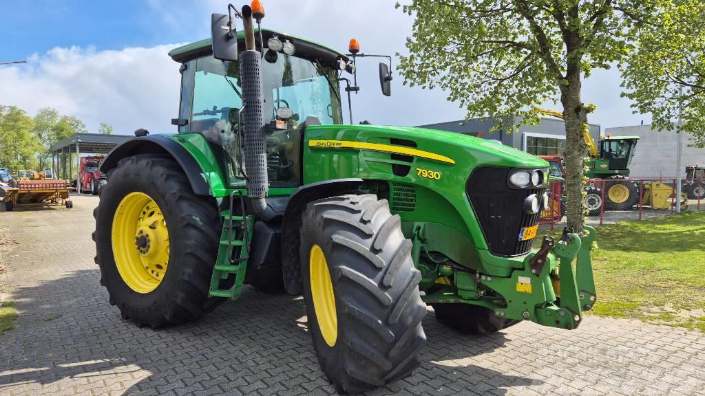 John Deere 7930 Premium Traktorer