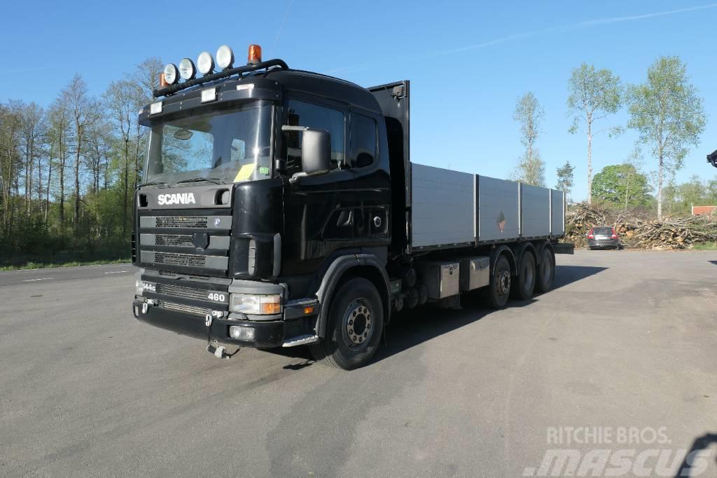 Scania Lågmil 17346 Mil Före detta militär R144GB8x2NA460 Flatbed / Dropside trucks