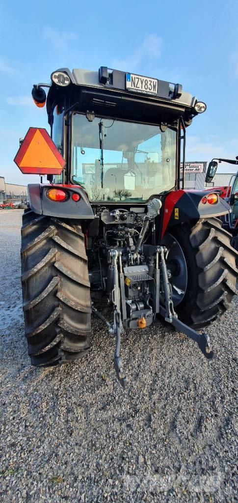 Massey Ferguson 5710 M Traktorer