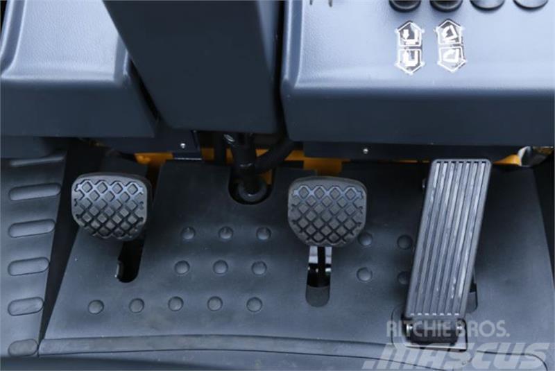  UN-Forklift FL25T-NJX2 Övriga motviktstruckar
