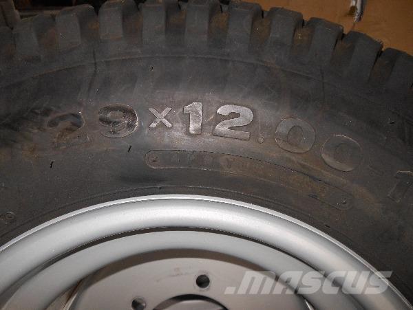 Bridgestone 29/12,00-15 Däck, hjul och fälgar