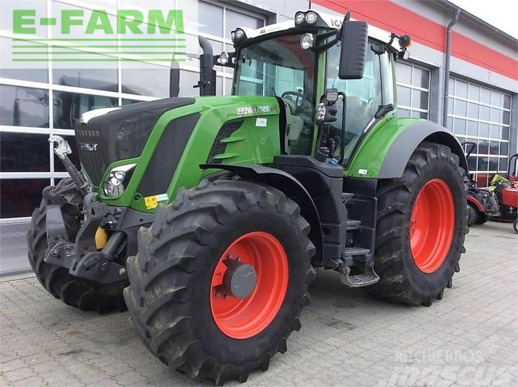 Fendt 828 vario s4 profi plus Traktorer