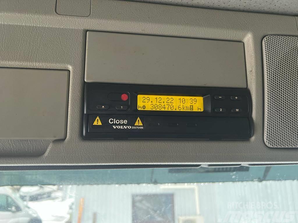 Volvo FM9 300, 4x2 HIAB CRANE Kranbilar