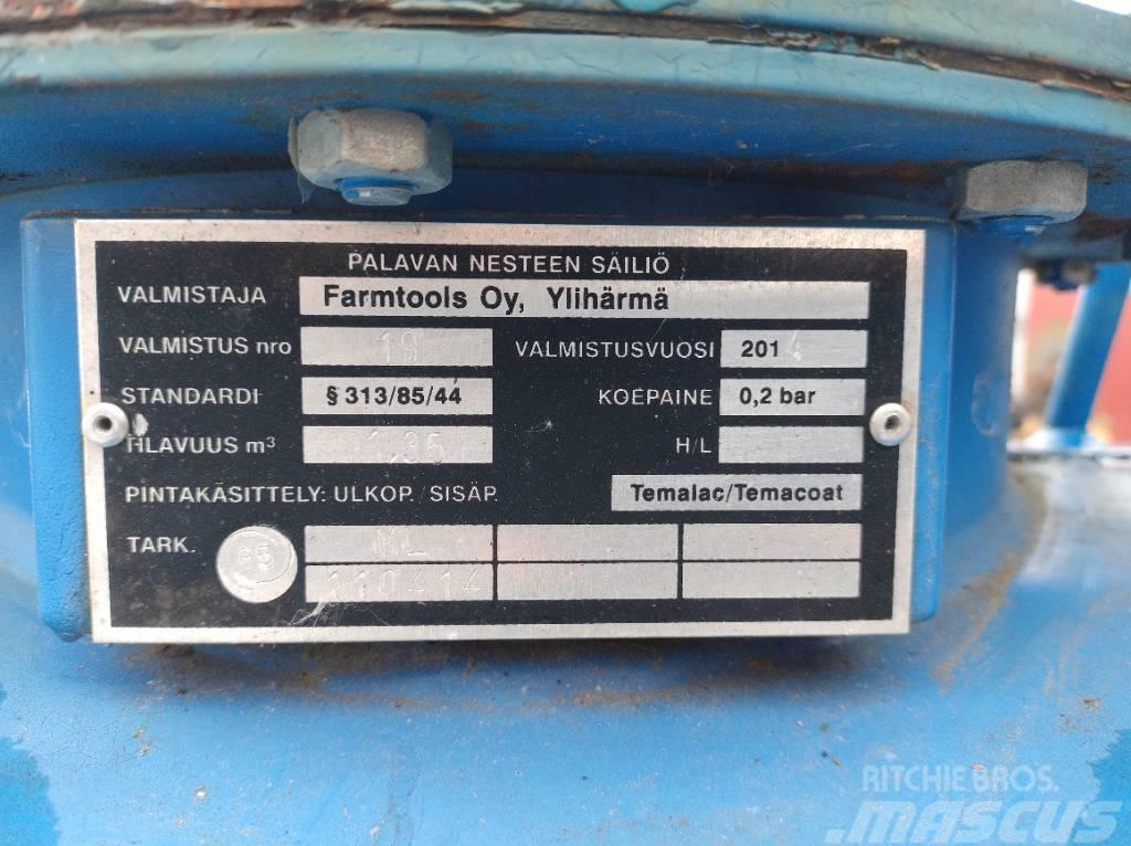 Farmex 1350 litraa Övriga lantbruksmaskiner