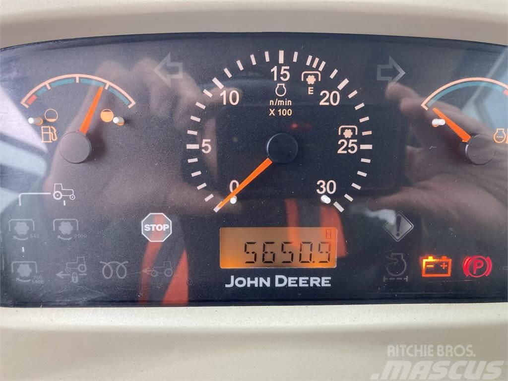 John Deere 4720 Kompakttraktorer