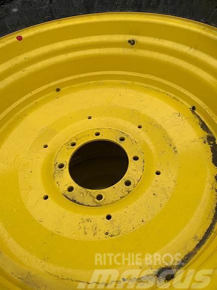 John Deere Hjul par: Trelleborg TM800 600/65R38 GKN gul 20 Däck, hjul och fälgar