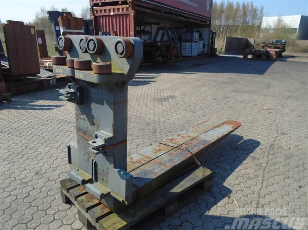  FORK Fitted with Rolls, Kissing 28.000kg@1200mm // Gafflar