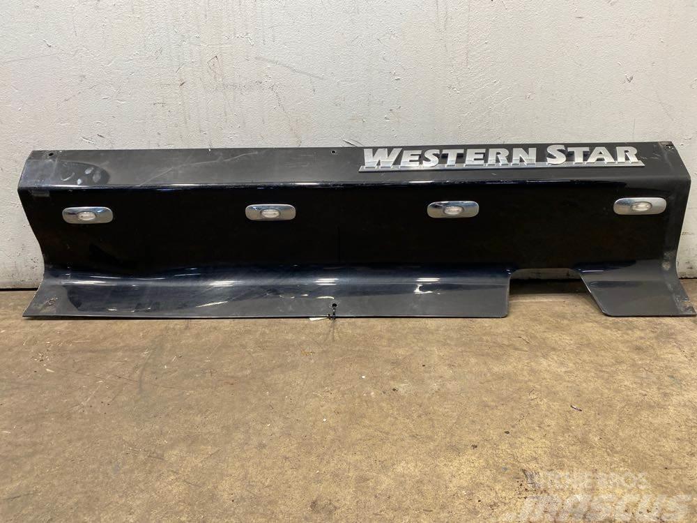 Western Star 5700 Hytter och interiör