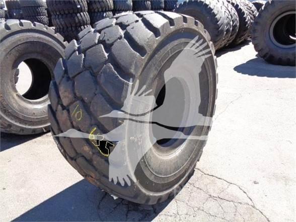 Michelin 755/70R25 Däck, hjul och fälgar