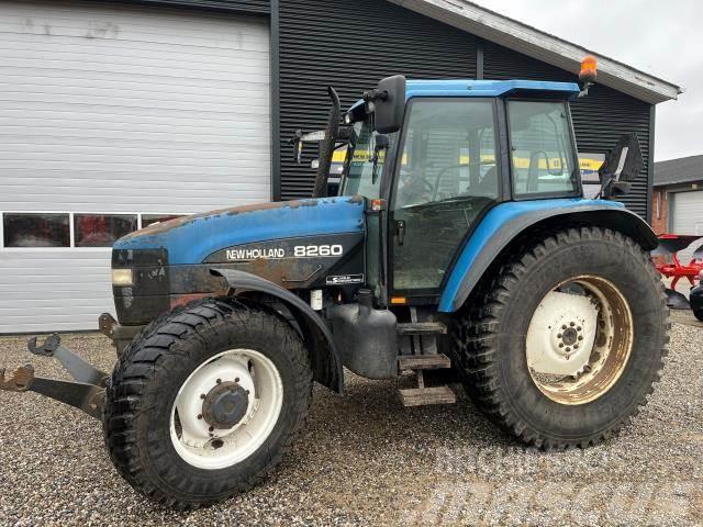 New Holland 8260 Traktorer